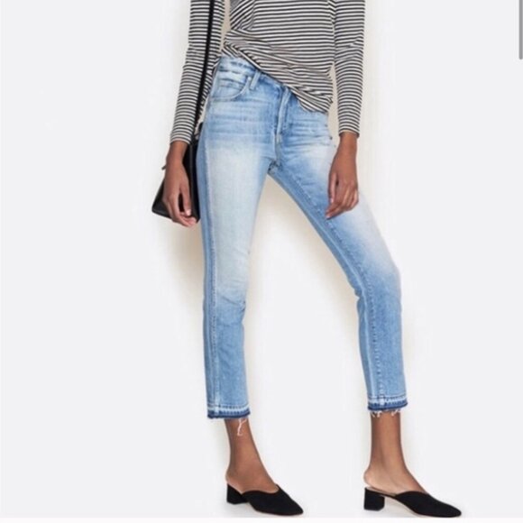 Amo Jeans Babe Sweet Cheeks Light Wash Skinny Button Fly Cropped Frayed Hem 27 - Picture 1 of 12